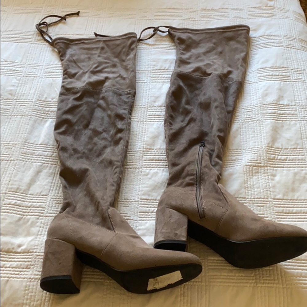 Suede boots knee high